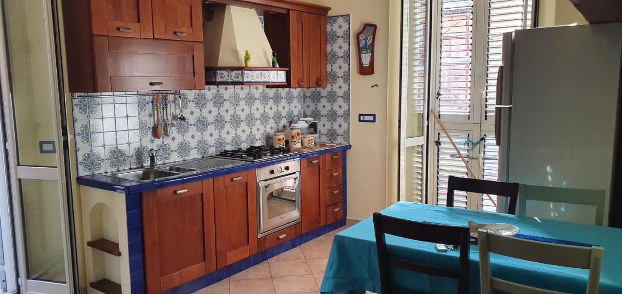 הוילה פונדי Casa Vacanze Simone מראה חיצוני תמונה